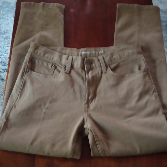 Old Navy slim built in flex size 32x30 like new - Picture 3 of 5